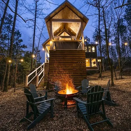 Luxury Cabin Getaway! Hot Tub, Pet Friendly, Foosball & More Broken Bow Exterior photo